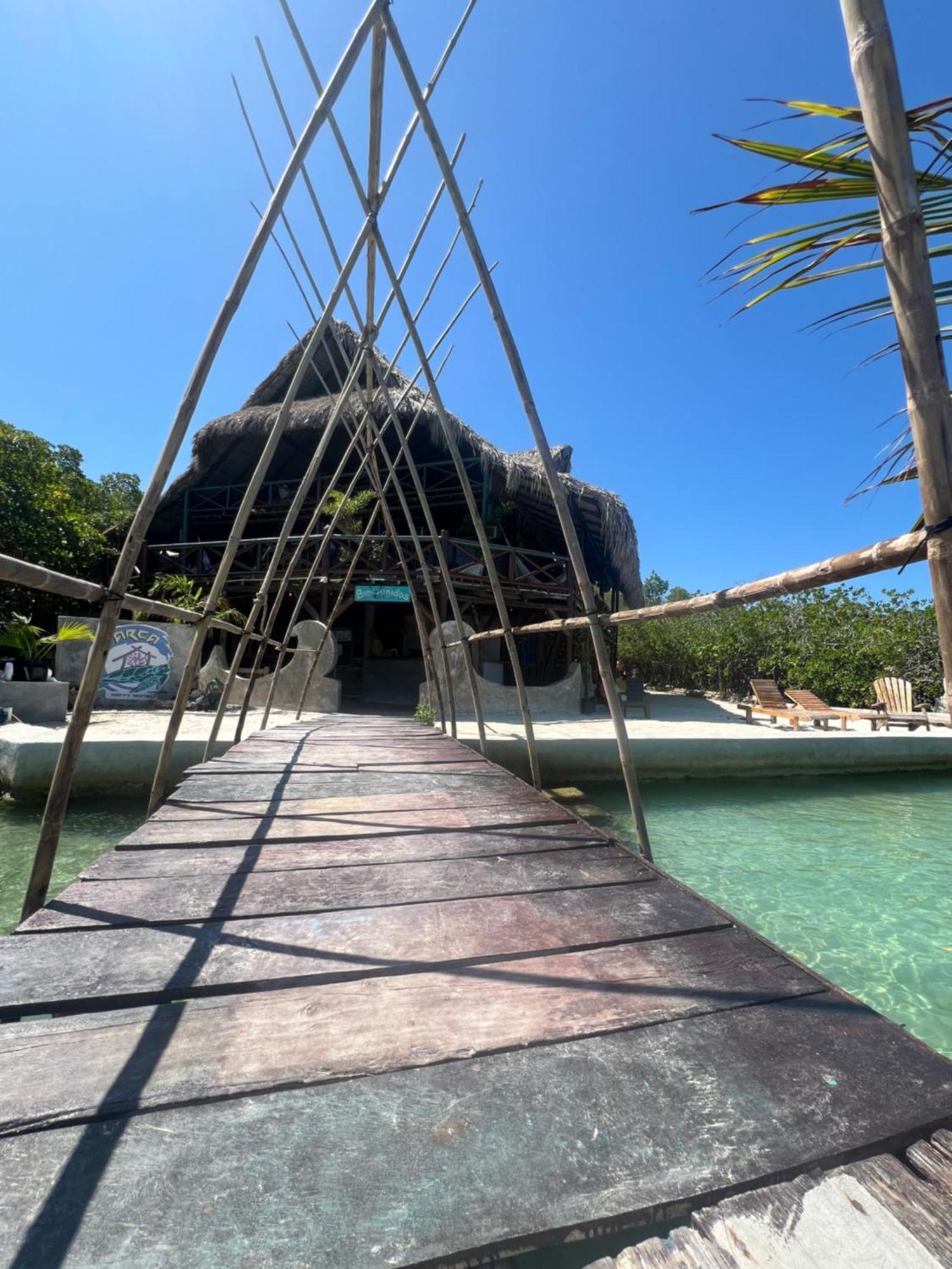 Hotel El Arca à Tintipan Island Extérieur photo